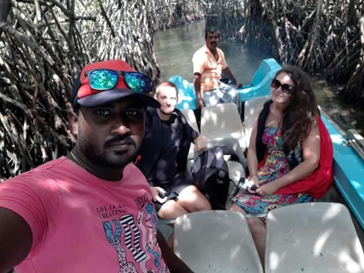 Rashmi Homestay Balapitiya Exteriör bild